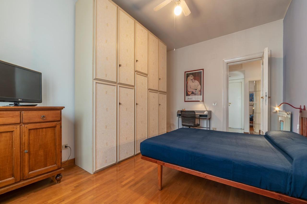 Roomy And Bright Apartment With Terrace Roma Eksteriør bilde
